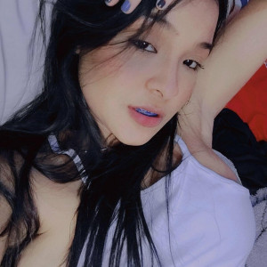 ambergoodhead #8348109