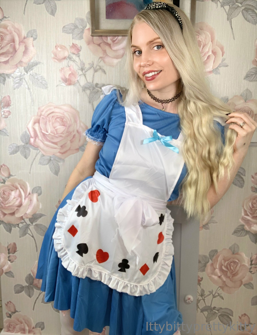 Photo by ittybittyprettykitty published on October 24,2023 21:17:01 - BestThots