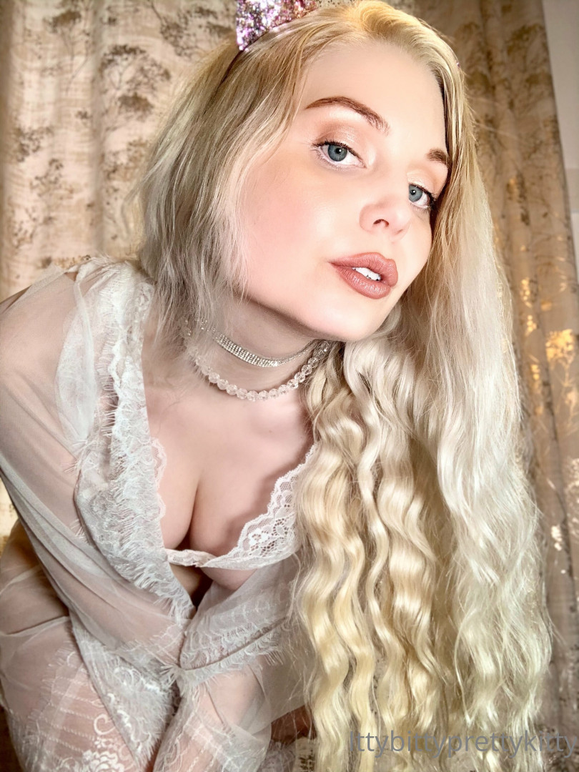 Photo by ittybittyprettykitty published on October 24,2023 21:22:43 - BestThots