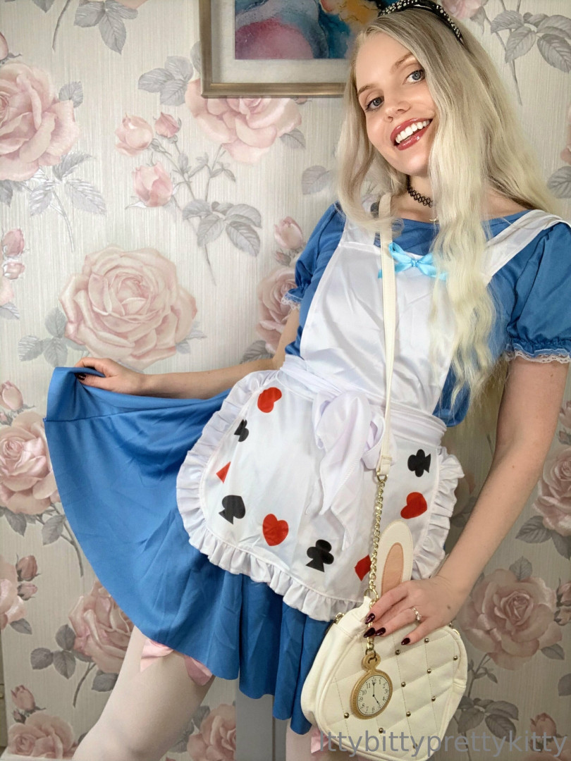 Photo by ittybittyprettykitty published on October 24,2023 21:31:30 - BestThots