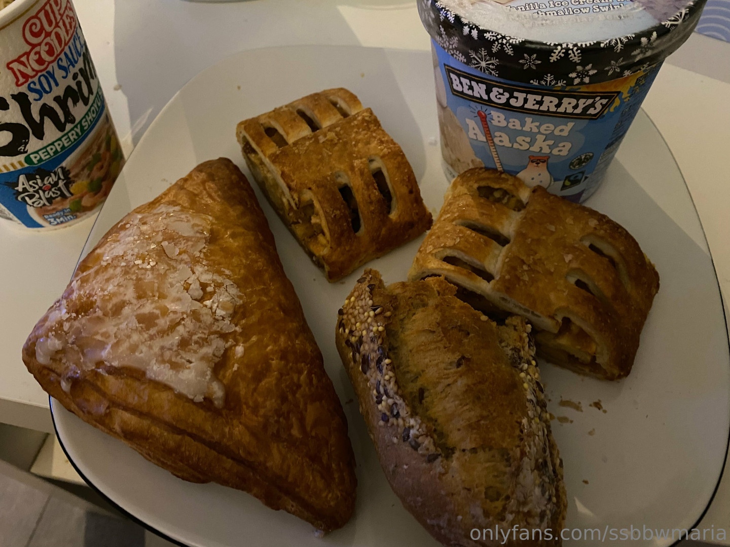 Photo by ssbbwmaria published on May 17,2023 16:46:33 - BestThots