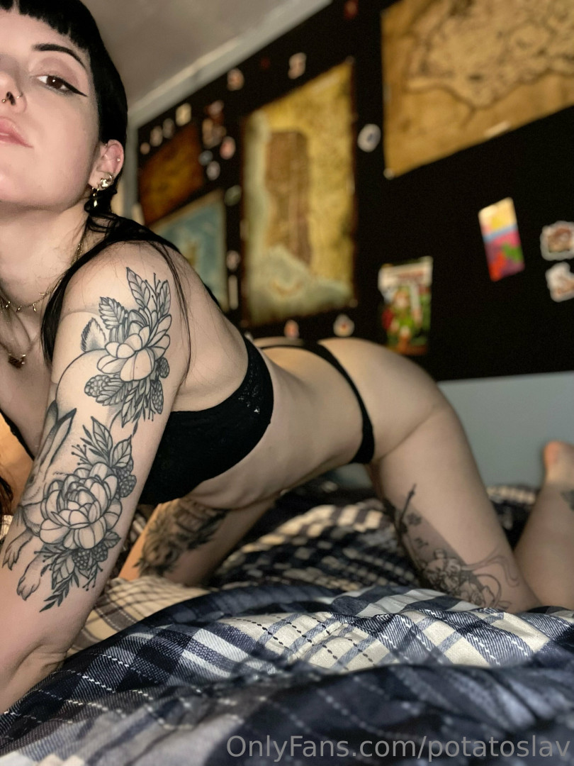 Photo by potatoslav published on May 19,2023 08:51:22 - BestThots