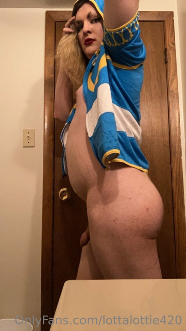 Photo by lottalottie420 published on October 14,2023 06:31:57 - BestThots