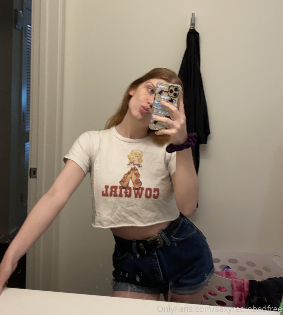 Photo by sexyredinbedfree published on June 24,2023 10:19:30 - BestThots