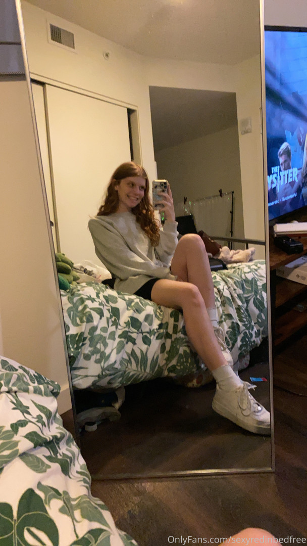 Photo by sexyredinbedfree published on June 24,2023 10:19:33 - BestThots