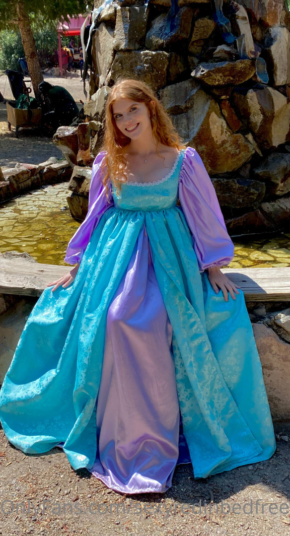 Photo by sexyredinbedfree published on June 24,2023 10:22:41 - BestThots