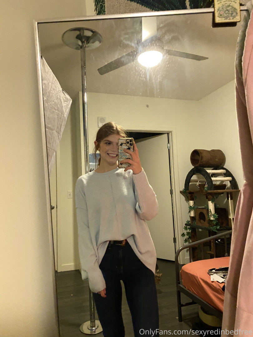 Photo by sexyredinbedfree published on June 24,2023 10:22:52 - BestThots