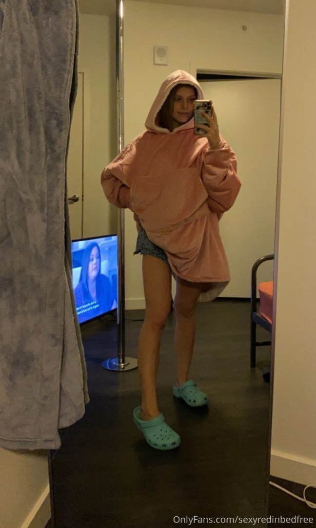 Photo by sexyredinbedfree published on June 24,2023 10:26:12 - BestThots