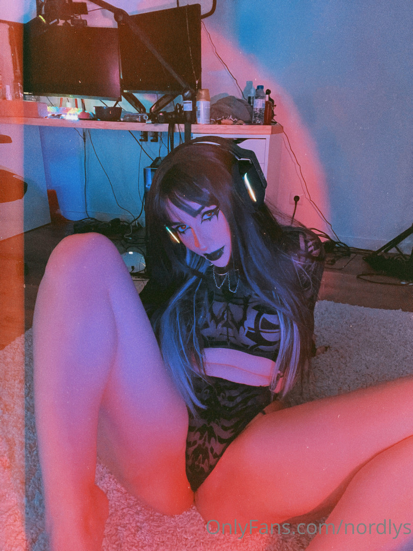 Photo by nordlys published on October 13,2023 01:45:32 - BestThots