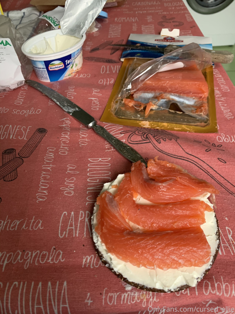 Photo by cursed_ellie published on January 11,2024 23:05:46 - BestThots