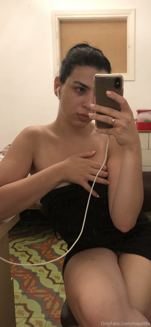 Photo by mayaspage published on October 11,2023 19:06:23 - BestThots