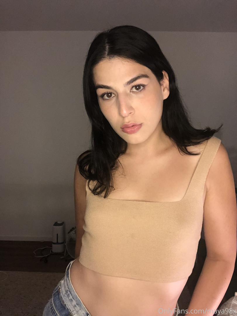 Photo by mayaspage published on October 11,2023 20:22:11 - BestThots