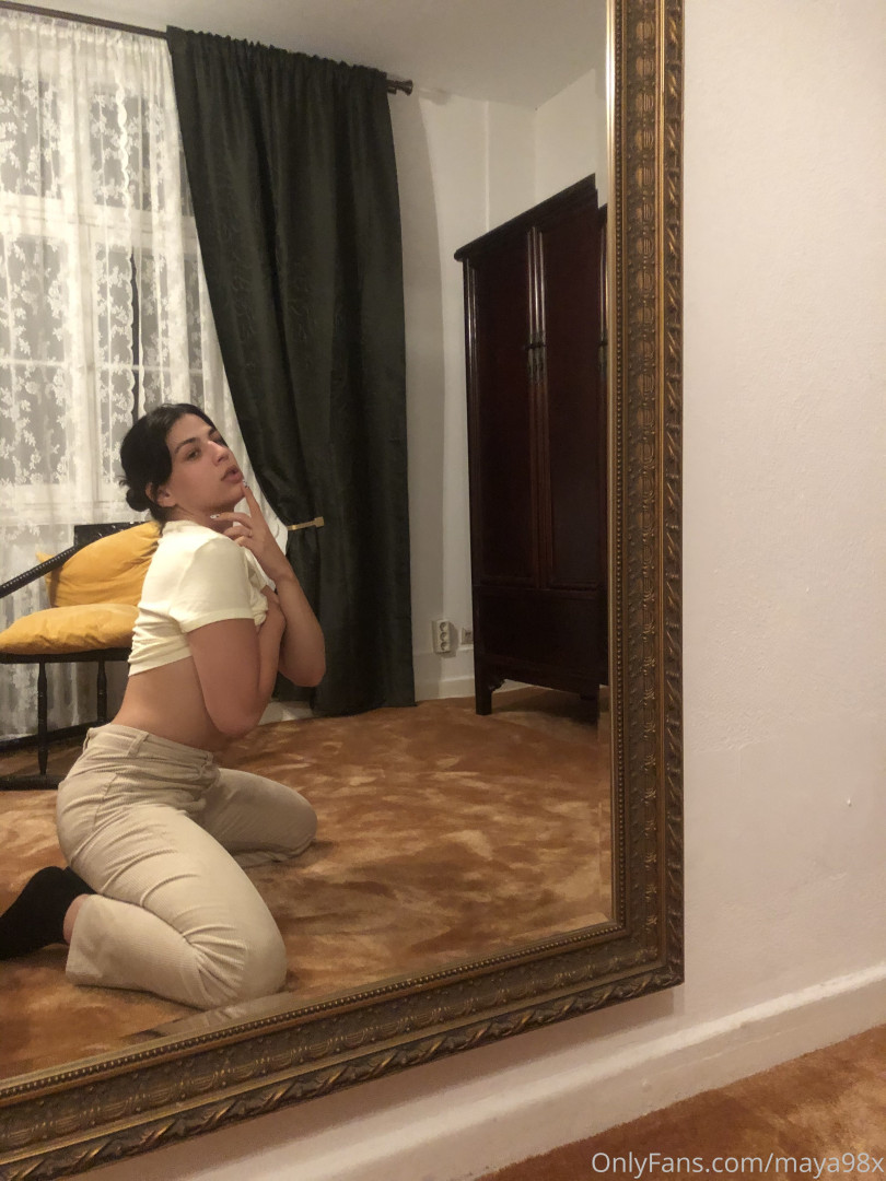 Photo by mayaspage published on October 11,2023 20:36:45 - BestThots