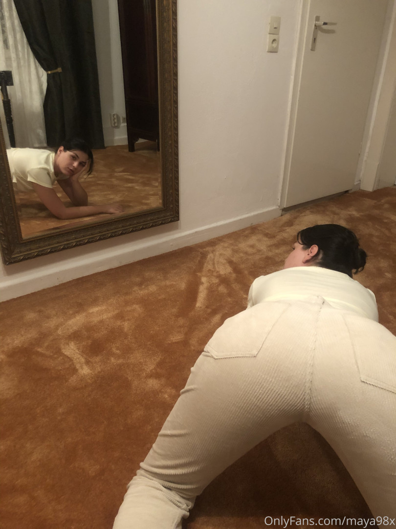 Photo by mayaspage published on October 11,2023 21:08:26 - BestThots