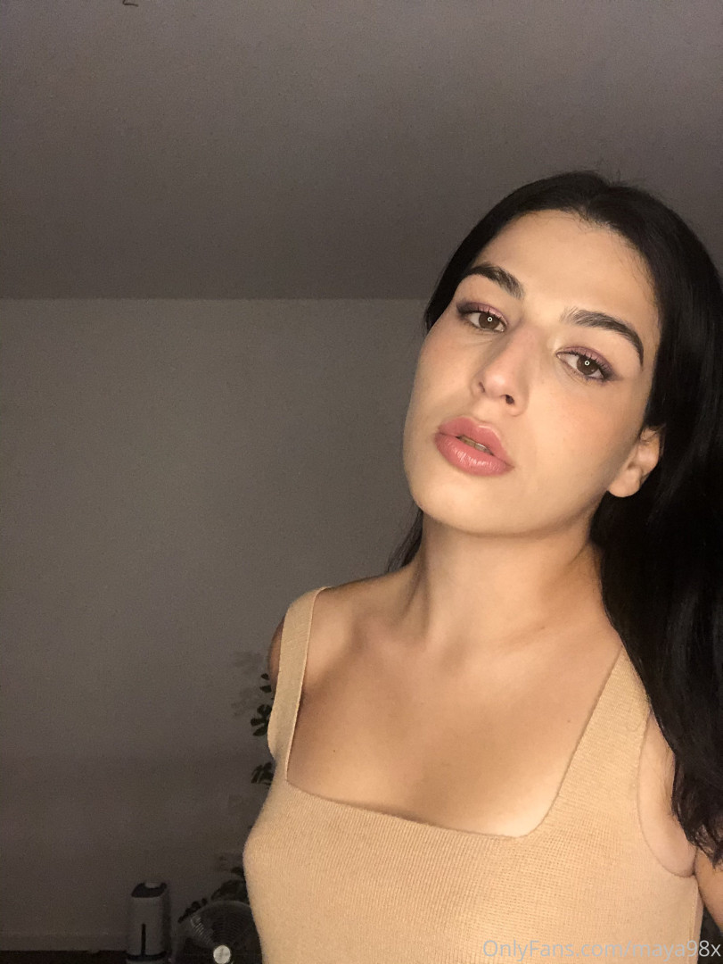 Photo by mayaspage published on October 11,2023 21:46:04 - BestThots