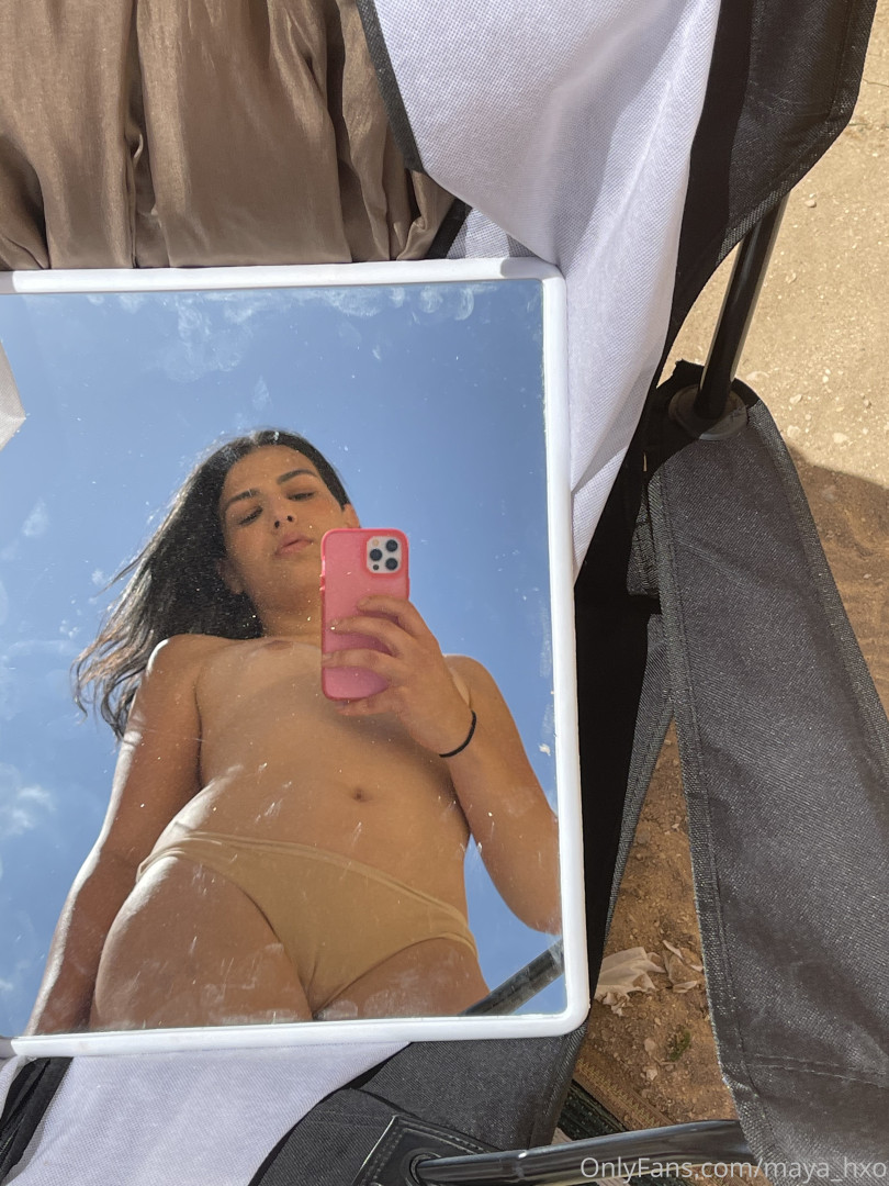Photo by mayaspage published on October 12,2023 00:21:34 - BestThots