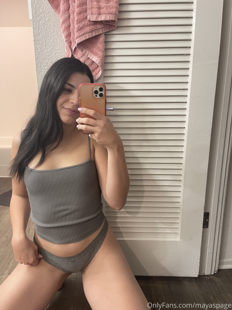 Photo by mayaspage published on October 12,2023 07:32:45 - BestThots