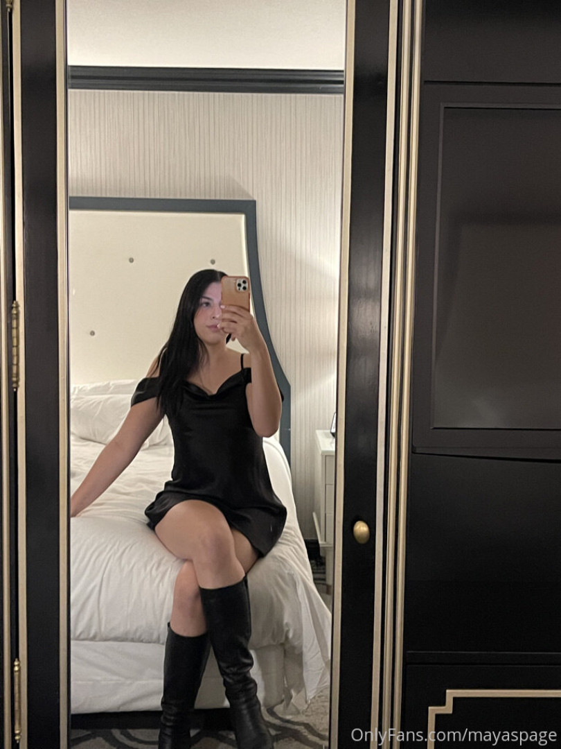 Photo by mayaspage published on October 12,2023 08:50:31 - BestThots