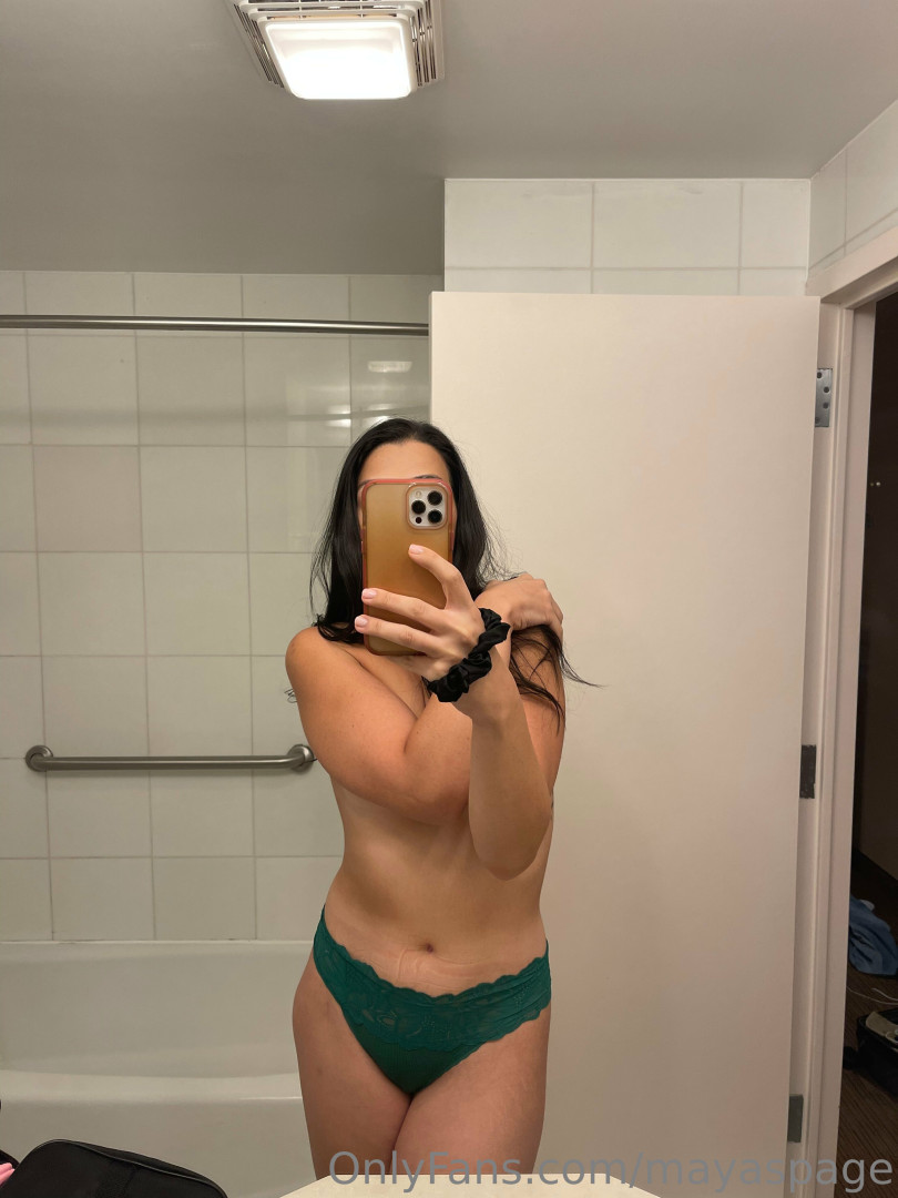 Photo by mayaspage published on October 12,2023 09:16:24 - BestThots