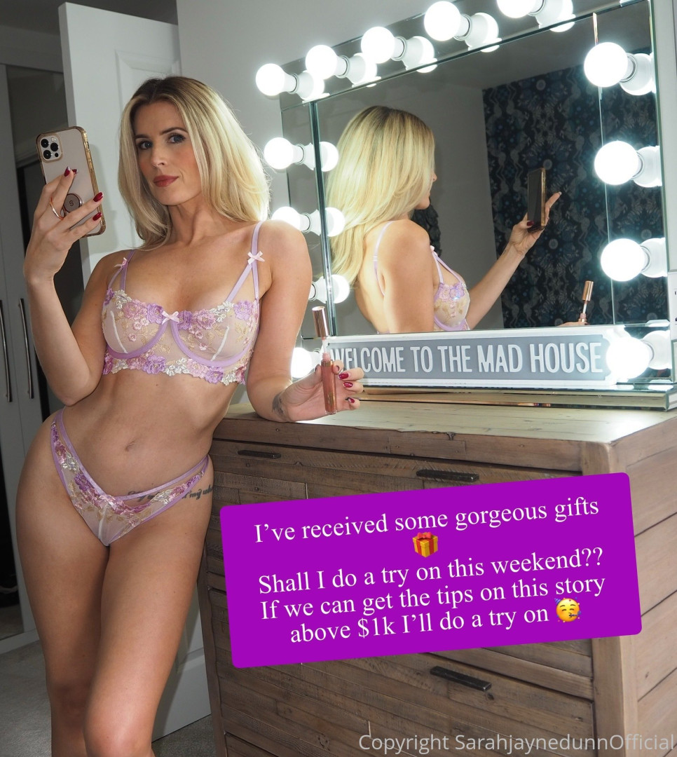 Photo by sarahjaynedunnofficial published on October 12,2023 14:29:20 - BestThots