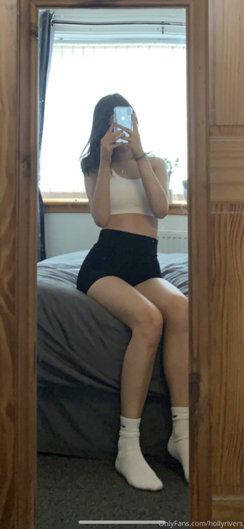 Photo by hollyrivers published on June 2,2023 10:36:04 - BestThots