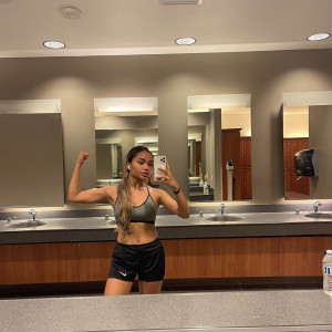theavamariee #2190239