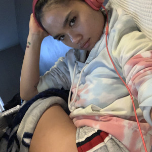 theavamariee #2190240