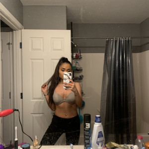 theavamariee #2190248