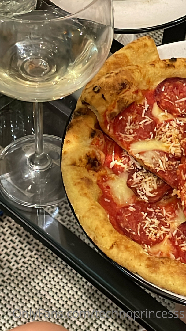 Photo by technoprincesss published on May 17,2023 07:49:31 - BestThots