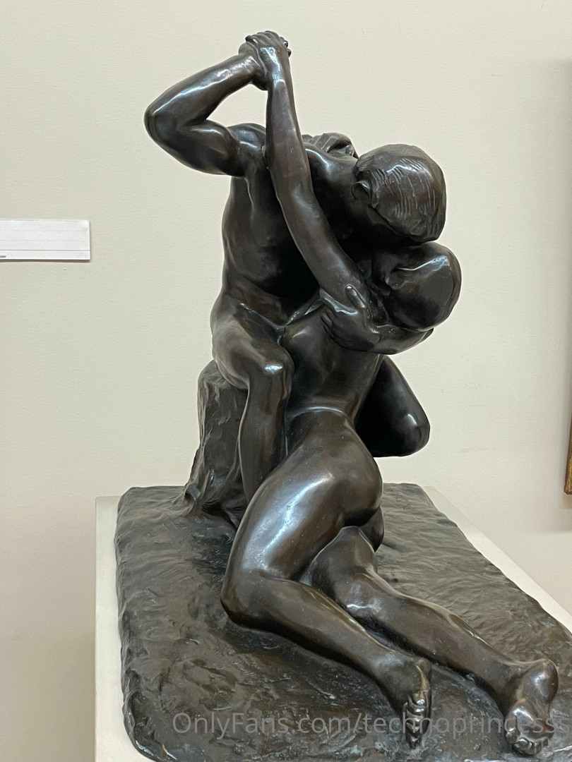 Photo by technoprincesss published on May 17,2023 07:49:52 - BestThots