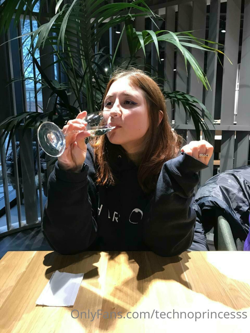 Photo by technoprincesss published on May 17,2023 07:49:57 - BestThots