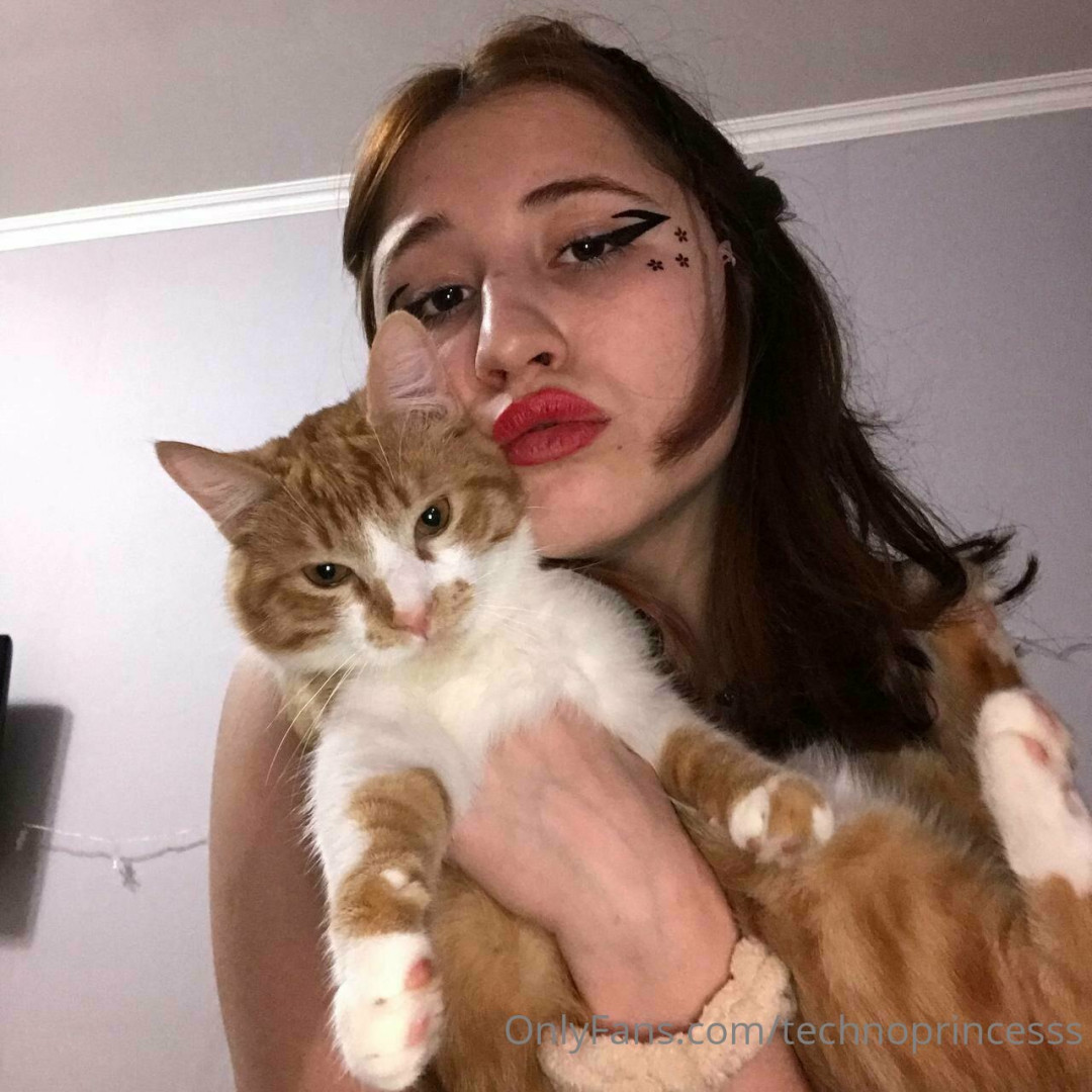 Photo by technoprincesss published on May 17,2023 07:50:01 - BestThots