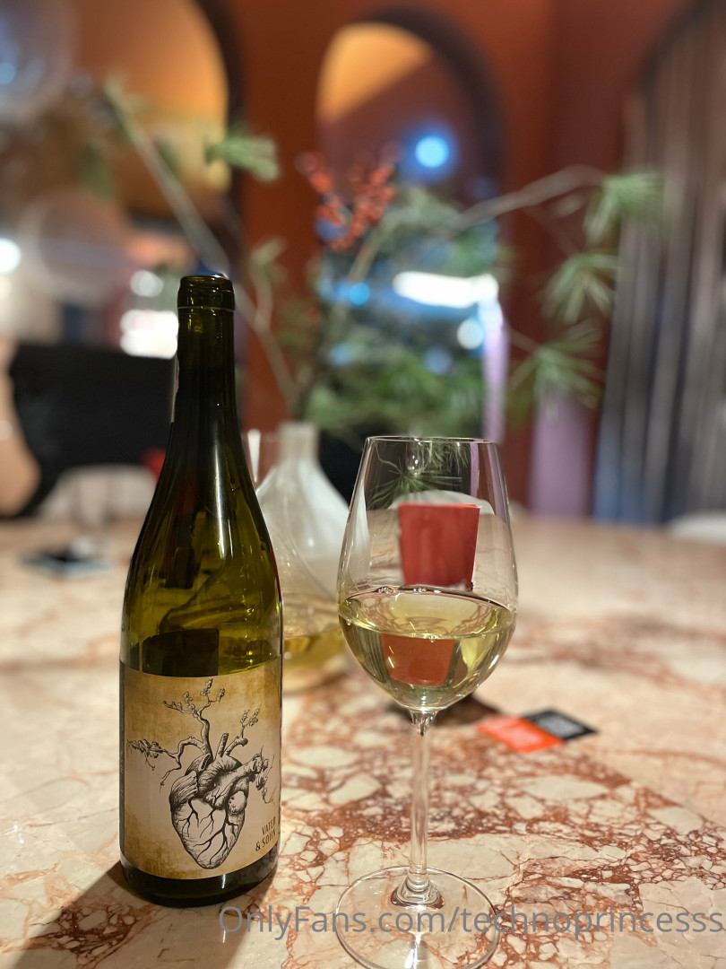 Photo by technoprincesss published on May 17,2023 07:50:32 - BestThots