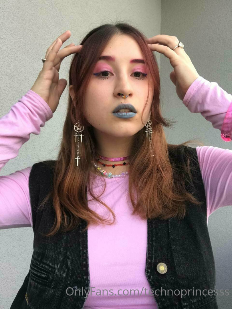 Photo by technoprincesss published on May 17,2023 07:51:58 - BestThots