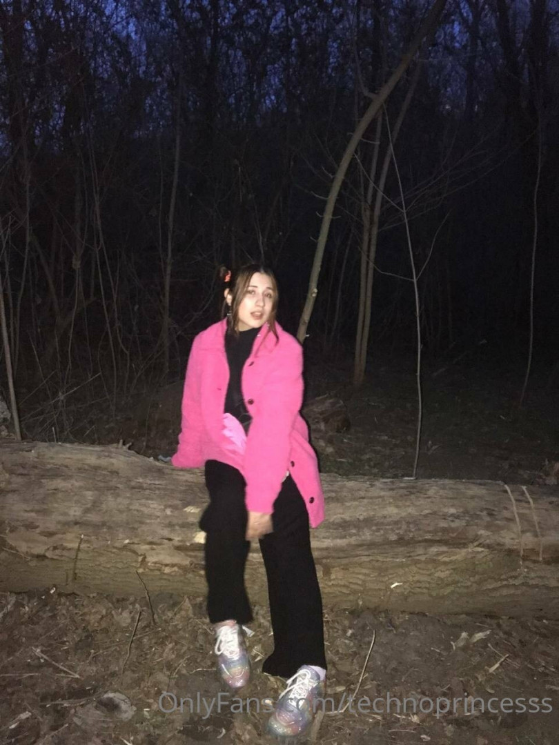 Photo by technoprincesss published on May 17,2023 07:52:11 - BestThots