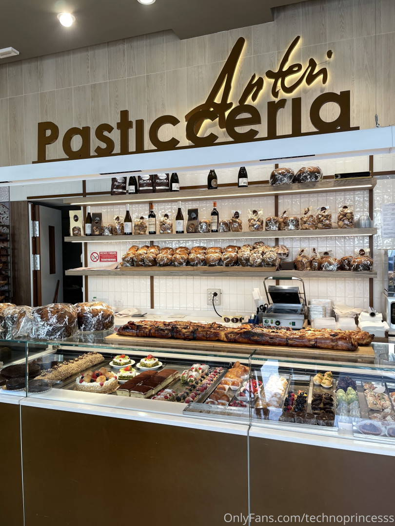 Photo by technoprincesss published on May 17,2023 07:52:16 - BestThots