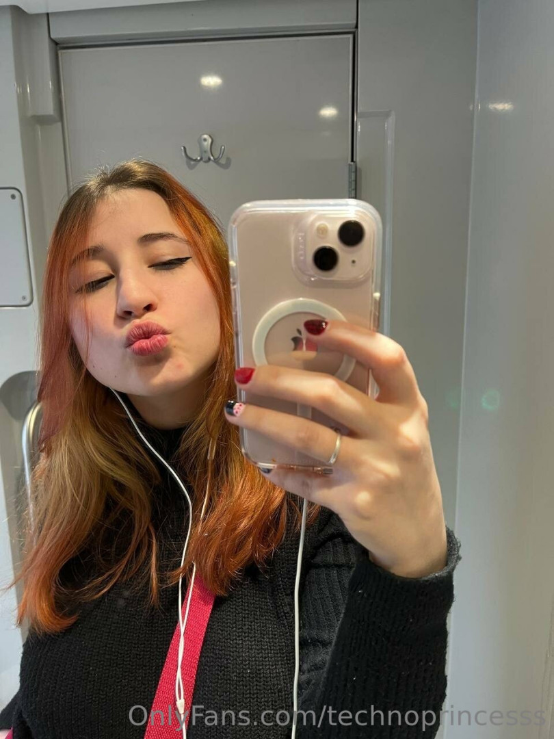 Photo by technoprincesss published on May 17,2023 07:53:07 - BestThots