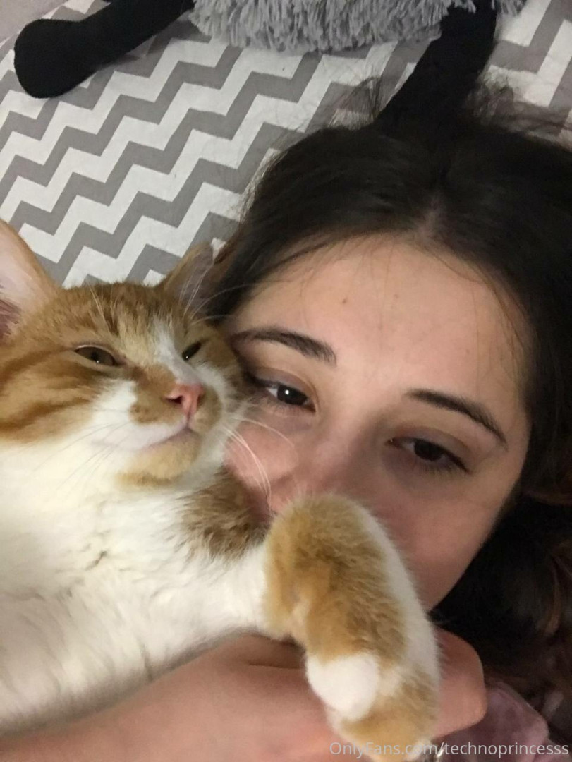 Photo by technoprincesss published on May 17,2023 07:53:21 - BestThots