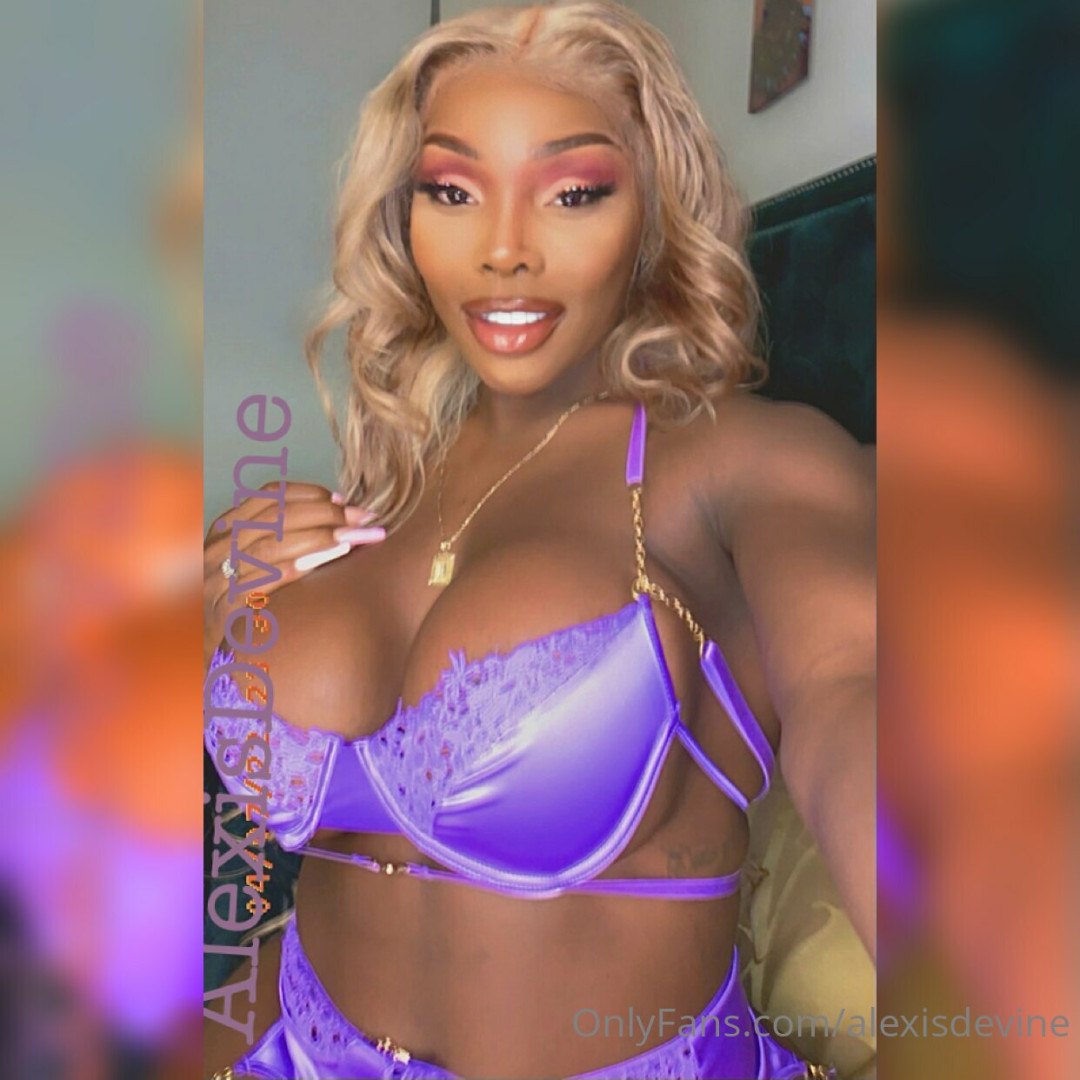 Photo by alexisdevine published on November 20,2023 01:57:08 - BestThots