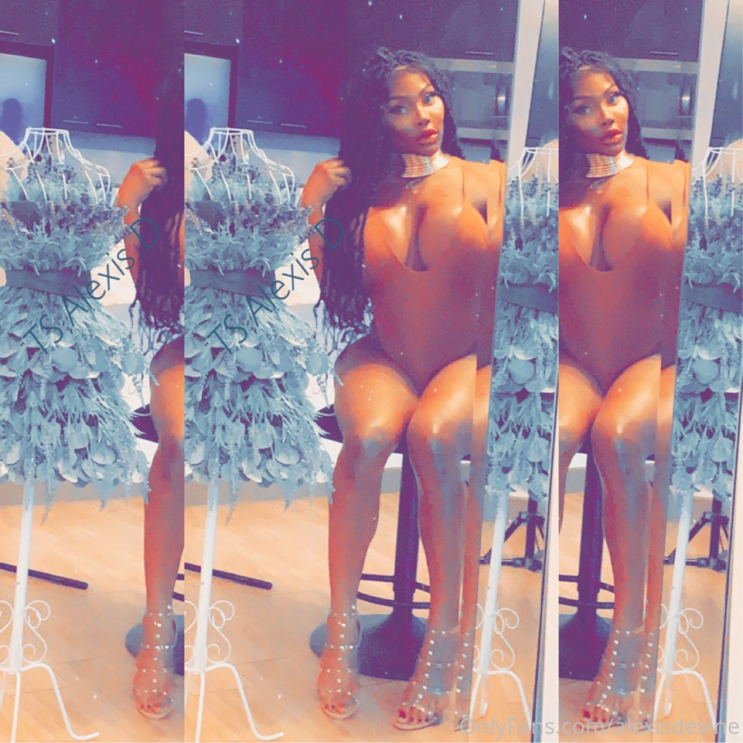 Photo by alexisdevine published on November 20,2023 01:57:10 - BestThots