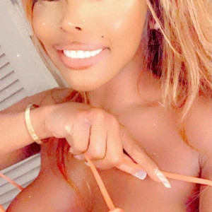 alexisdevine #8364696