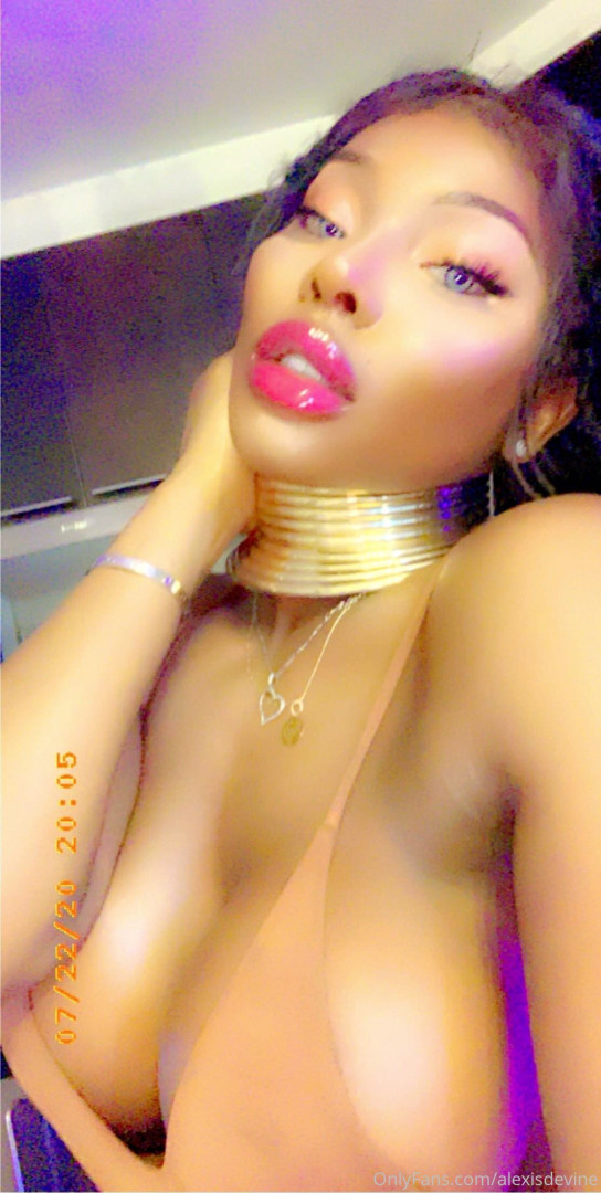 Photo by alexisdevine published on November 20,2023 01:58:13 - BestThots