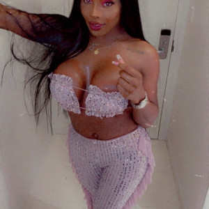 alexisdevine #8364705