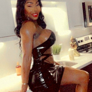 alexisdevine #8364714