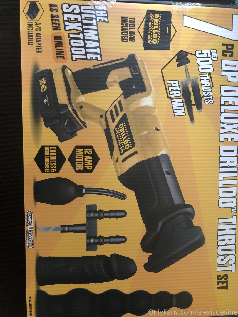 Photo by alexisdevine published on November 20,2023 01:58:29 - BestThots