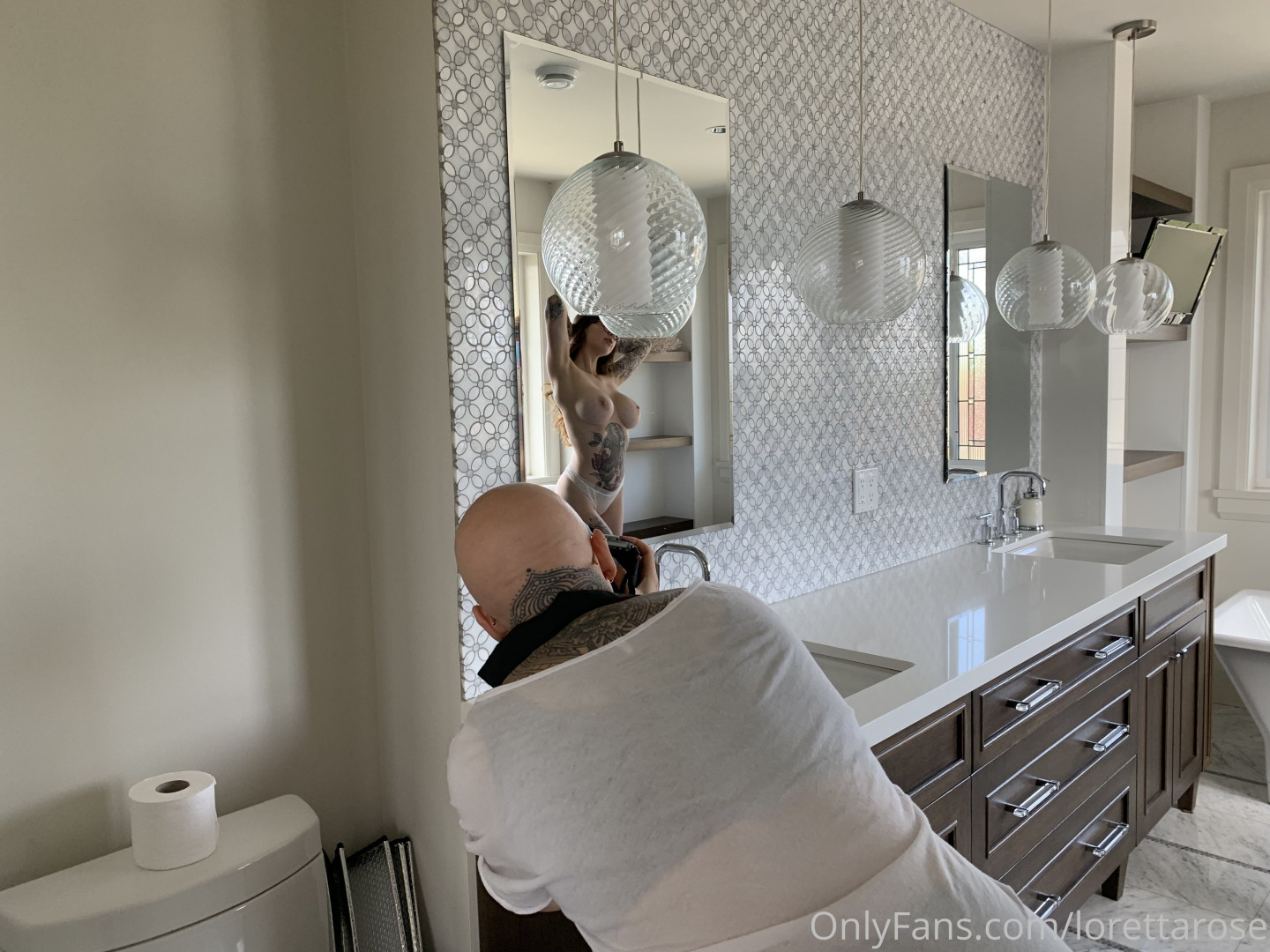 Photo by lorettarose published on October 16,2023 20:06:43 - BestThots