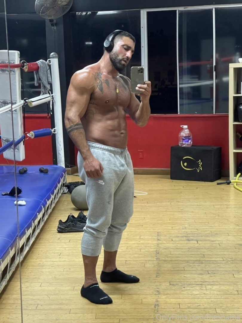 Photo by thesharok published on May 16,2023 20:17:30 - BestThots