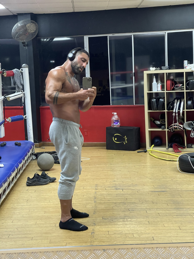 Photo by thesharok published on May 16,2023 20:18:00 - BestThots