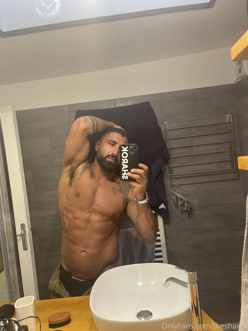 Photo by thesharok published on May 16,2023 20:20:25 - BestThots