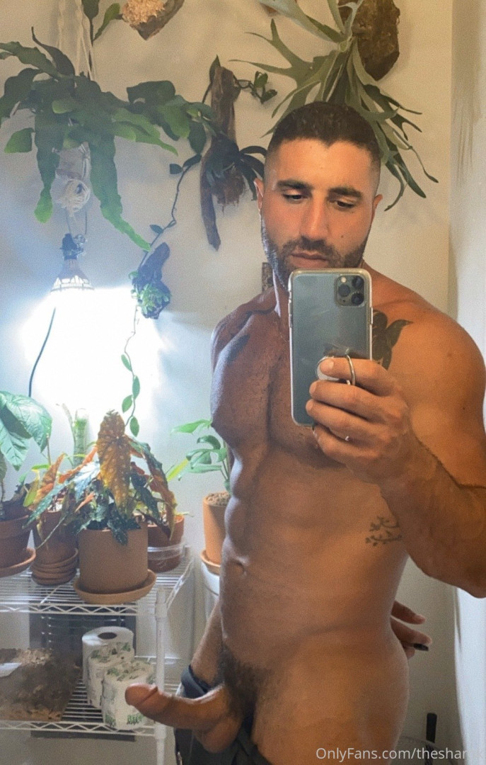 Photo by thesharok published on May 16,2023 20:20:58 - BestThots